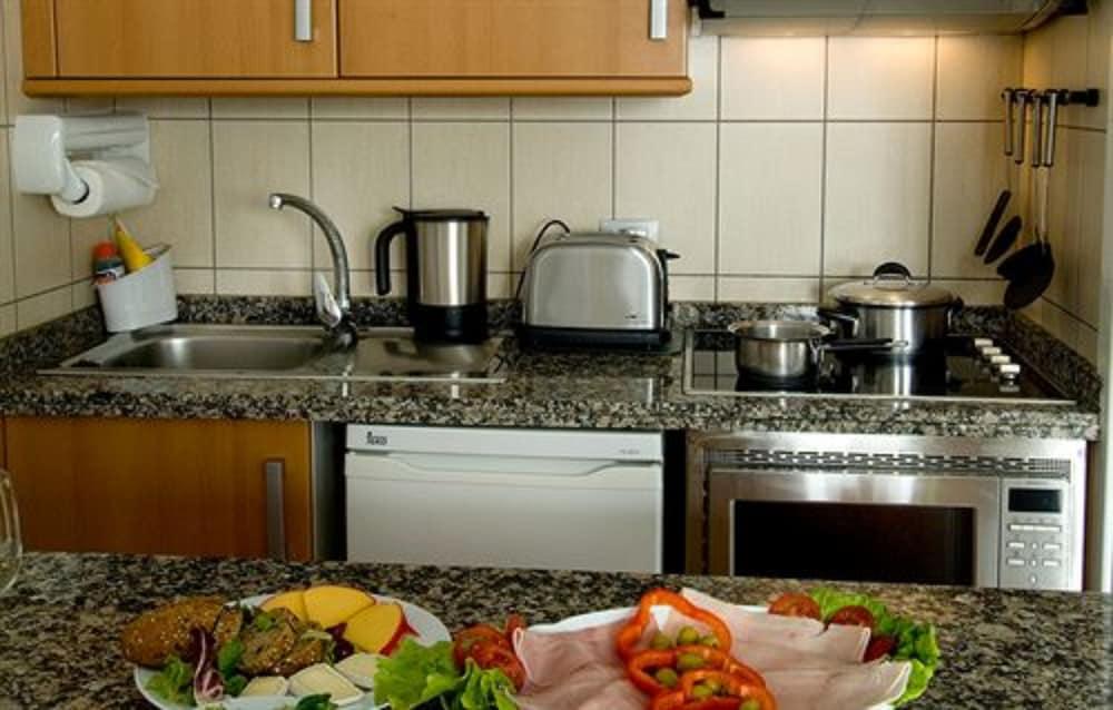 Palm - Excel & Hotel apartamentowy 3*