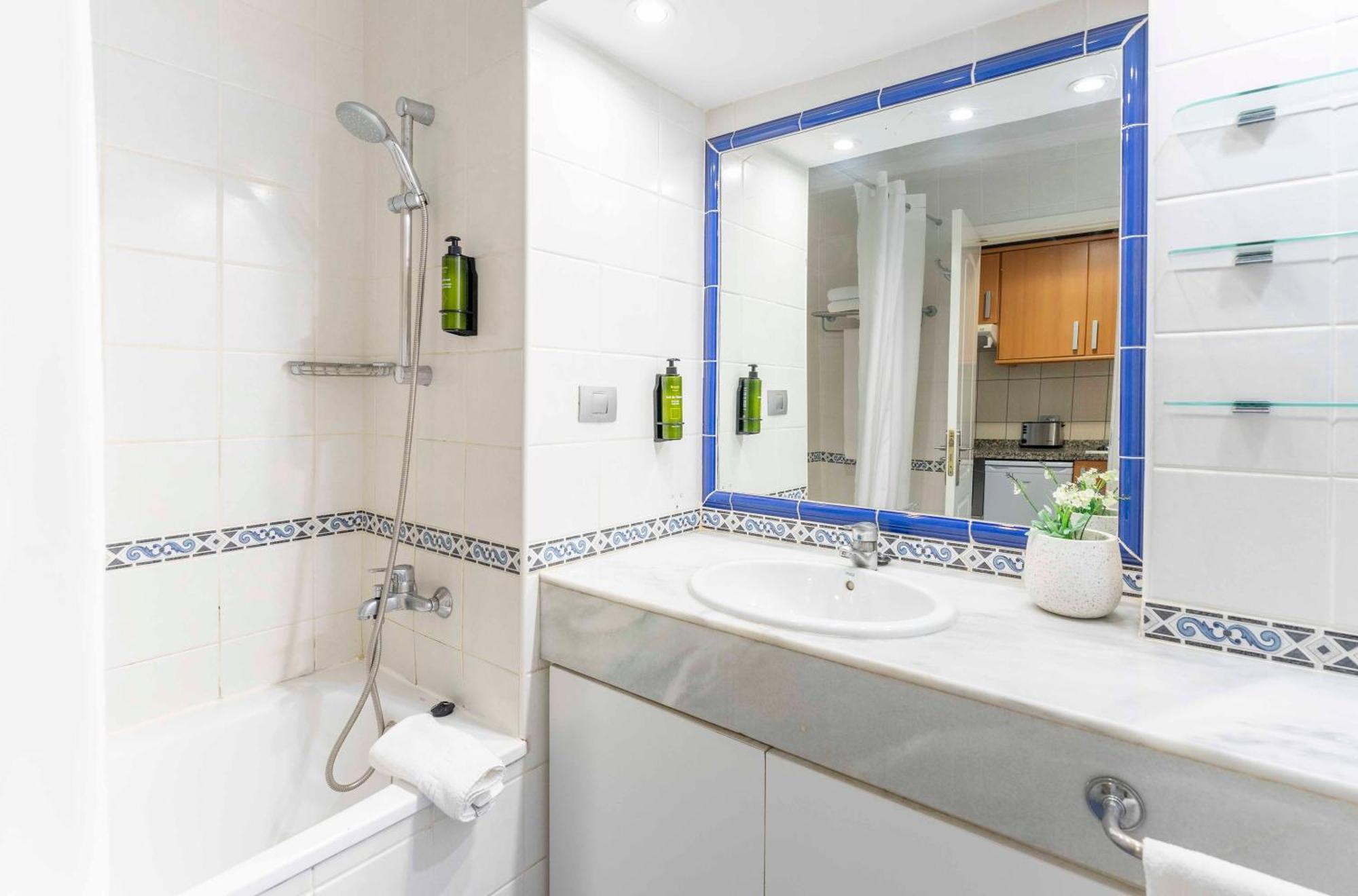 Aparthotel Palm - Excel & 3*